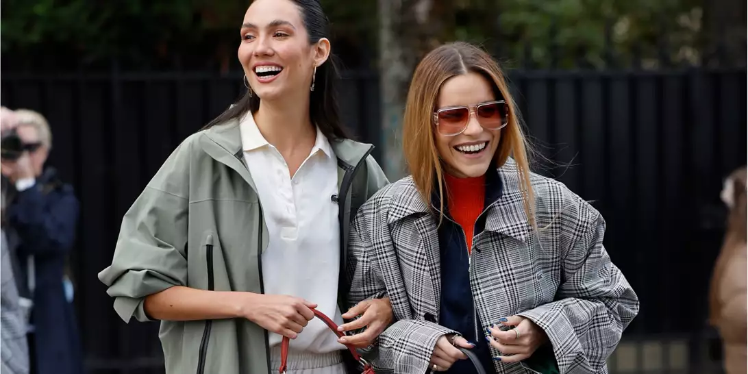 Οι κομψές εμφανίσεις που μπορείτε να κάνετε φορώντας κομμάτια που είναι τάση