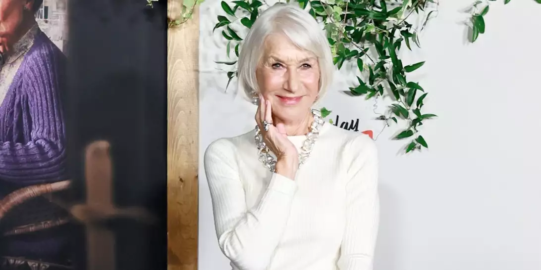 Helen Mirren: "Είμαι ζωντανή. Σταματήστε να χρησιμοποιείτε αυτές τις φρικτές ετικέτες για μένα"