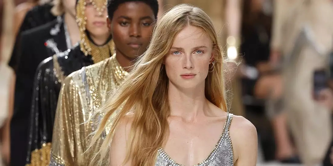 Paris Fashion Week AW24 | Οι 7 τάσεις που πρέπει να γνωρίζετε