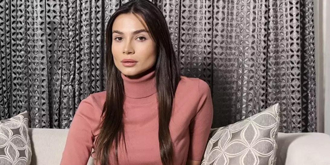 How to Flex your Hair | Το viral styling tool που θα σας χαρίσει τα πιο κομψά χτενίσματα