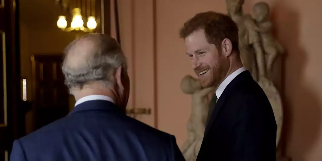 Πρίγκιπας Harry | 55 λεπτά μπροστά από ένα φλιτζάνι τσάι ήταν η συνάντηση με τον βασιλιά Κάρολο