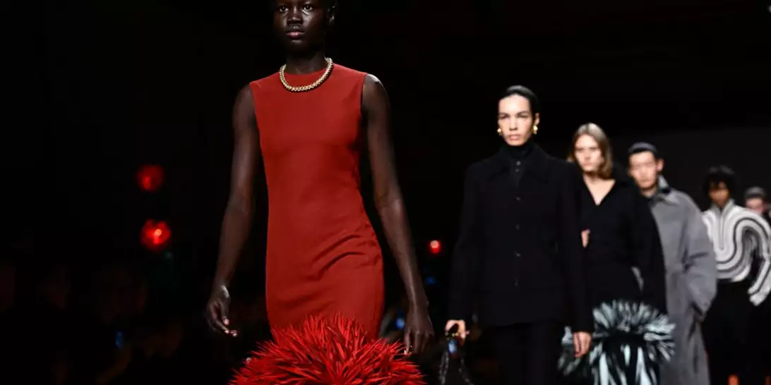 Το μνημειώδες μέσα από το καθημερινό | O θρίαμβος της Bottega Veneta στη MFW