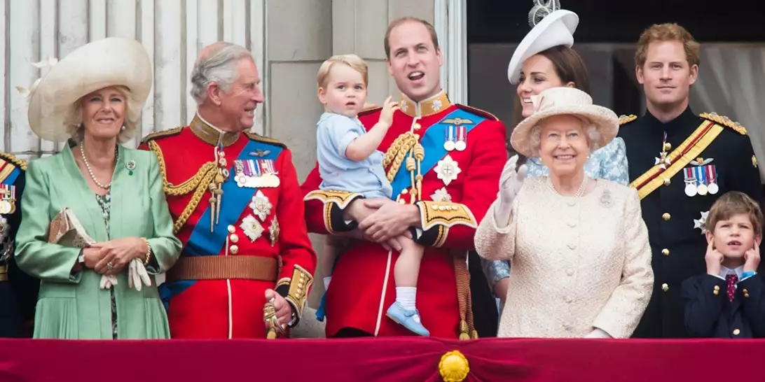 Βασίλισσα Ελισάβετ | Ο αγαπημένος της εγγονός δεν ήταν ούτε ο πρίγκιπας William ούτε ο πρίγκιπας Harry