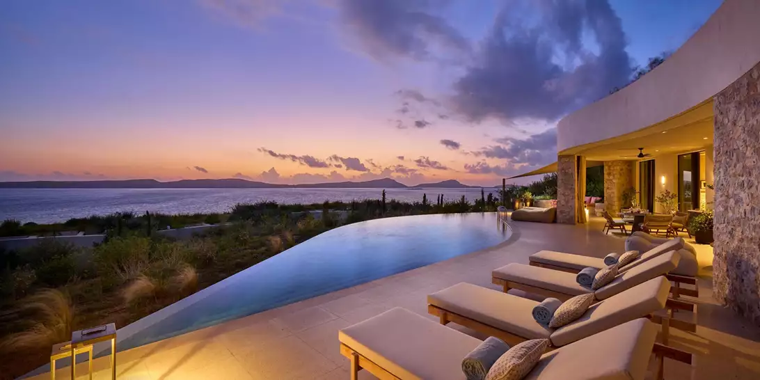 Mandarin Oriental, Costa Navarino | Διάκριση Five-Star Hotel στα Forbes Travel Guide’s 2025 Star Awards