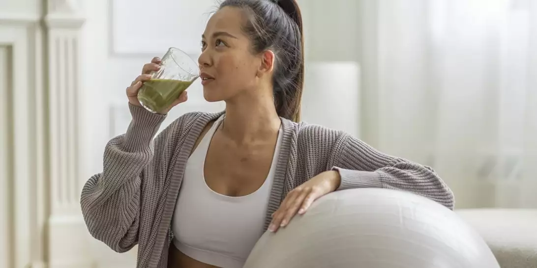 Ελιξίρια νεότητας | 5 smoothies που ενισχύουν το κολλαγόνο χαρίζοντας νεανικό δέρμα