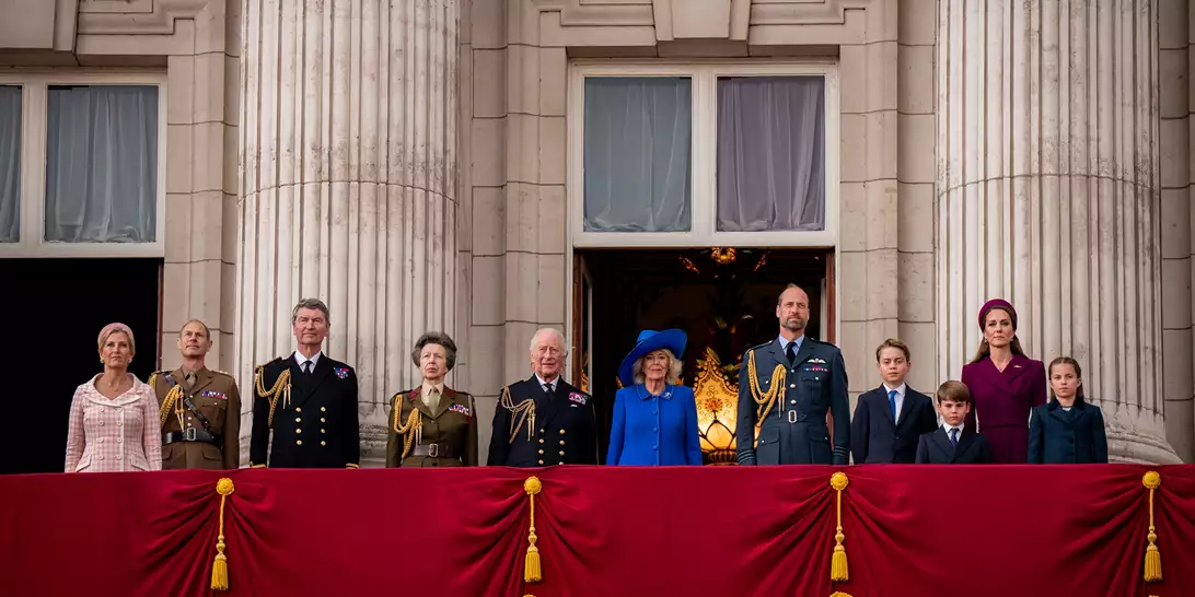 7 πράγματα που απαγορεύεται να φορούν τα μέλη της βασιλικής οικογένειας