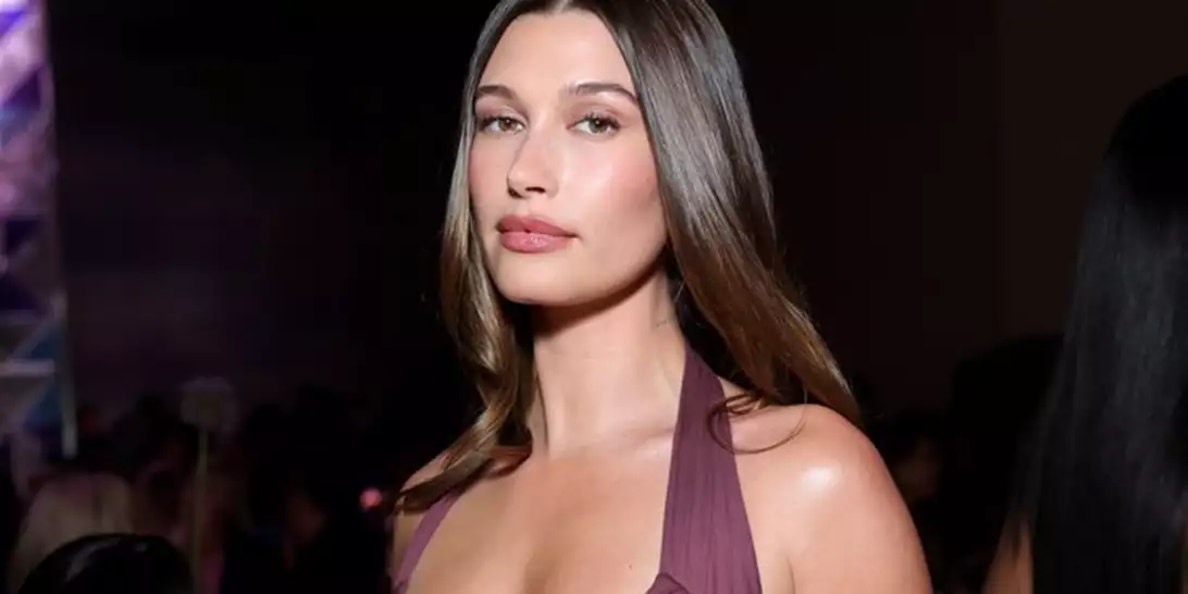 Το viral κόλπο του TikTok για να αποκτήσετε ζουμερά χείλη όταν δεν έχετε χρόνο