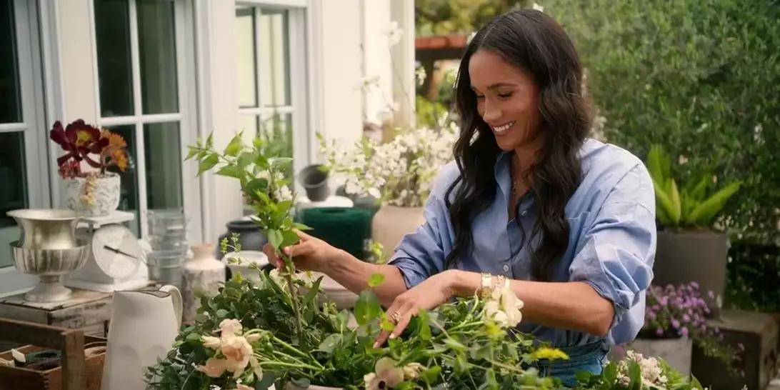 Πώς είναι να δουλεύεις με τη Meghan Markle | Όσα αποκαλύπτει η ομάδα της από το With Love, Meghan