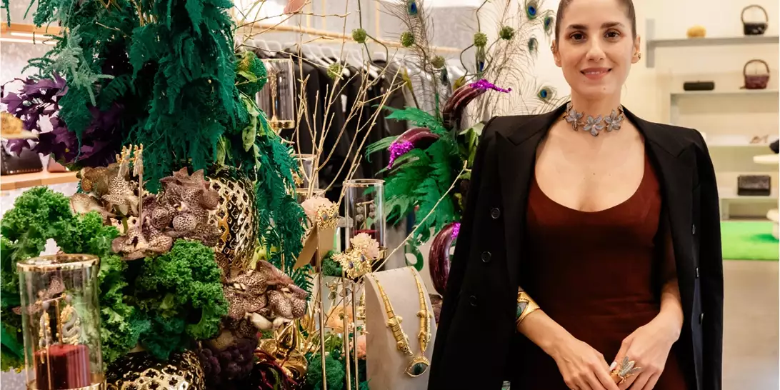 Στον φανταστικό κόσμο της Begüm Khan