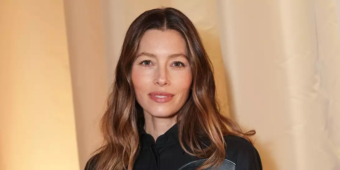 Jessica Biel | Το νέο κούρεμά της είναι ό,τι πιο μοντέρνο μπορείτε να κάνετε τώρα