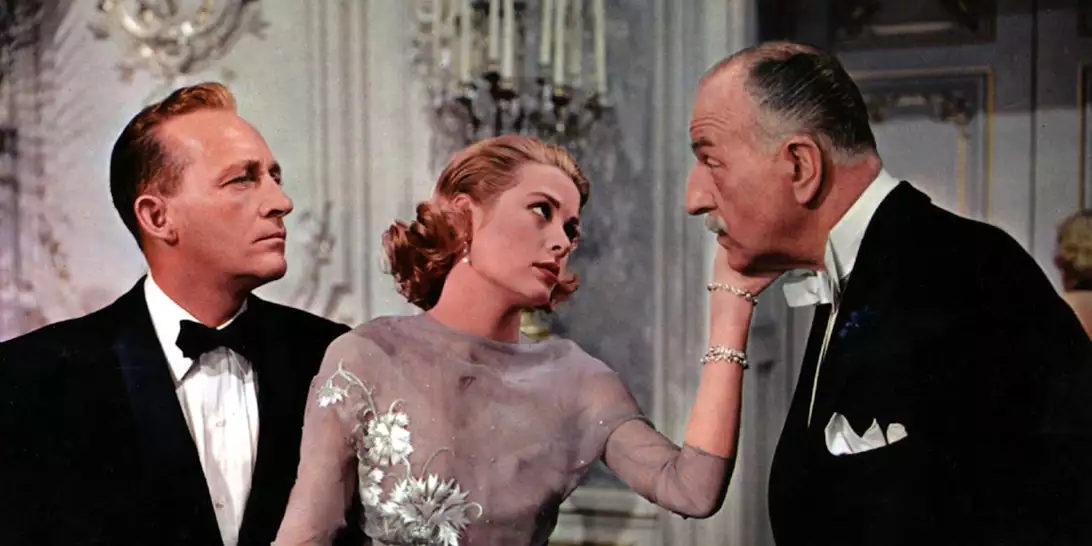 Ο απίστευτος (και ρομαντικός) λόγος για τον οποίο ο πρίγκιπας Ρενιέ έδωσε στην Grace Kelly δύο δαχτυλίδια αρραβώνων