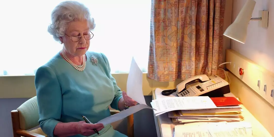 Βασίλισσα Ελισάβετ | Η ιεροτελεστία που ακολουθούσε στο απογευματινό τσάι