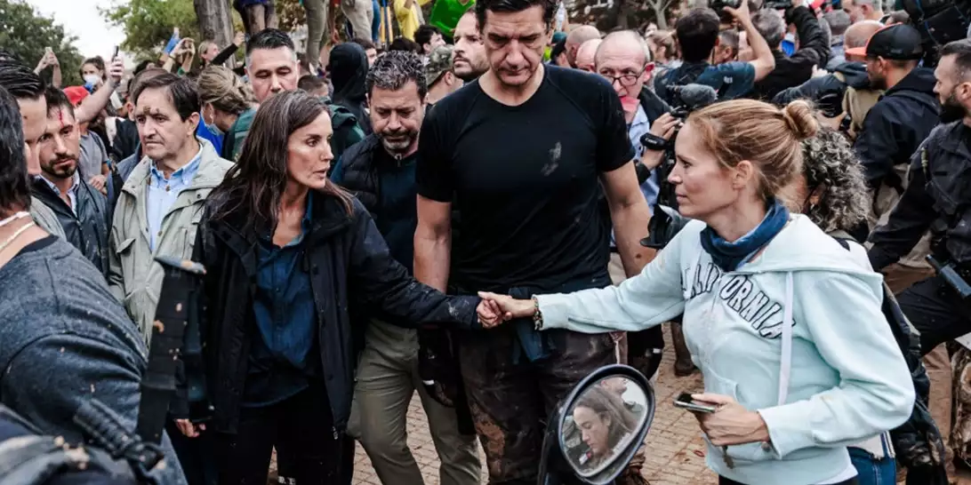 Βασιλιάς Felipe - Βασίλισσα Letizia | Επιστροφή στη Βαλένθια μετά την οργισμένη αντίδραση