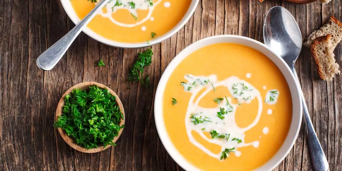 Αυτά είναι τα 3 μπαχαρικά που βελτιώνουν την πέψη και βοηθούν στη διατήρηση της επίπεδης κοιλιάς