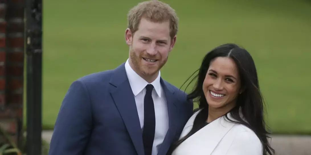 Πρίγκιπας Harry | Το μυστικό μήνυμα στο καπέλο που επέλεξε για την έξοδο με τη Meghan Markle