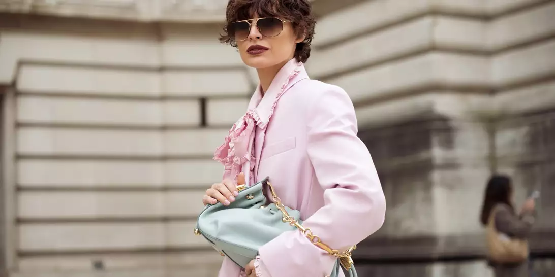 Καλοκαίρι 2025 | Αυτές οι τσάντες έχουν τα πιο ωραία χρώματα