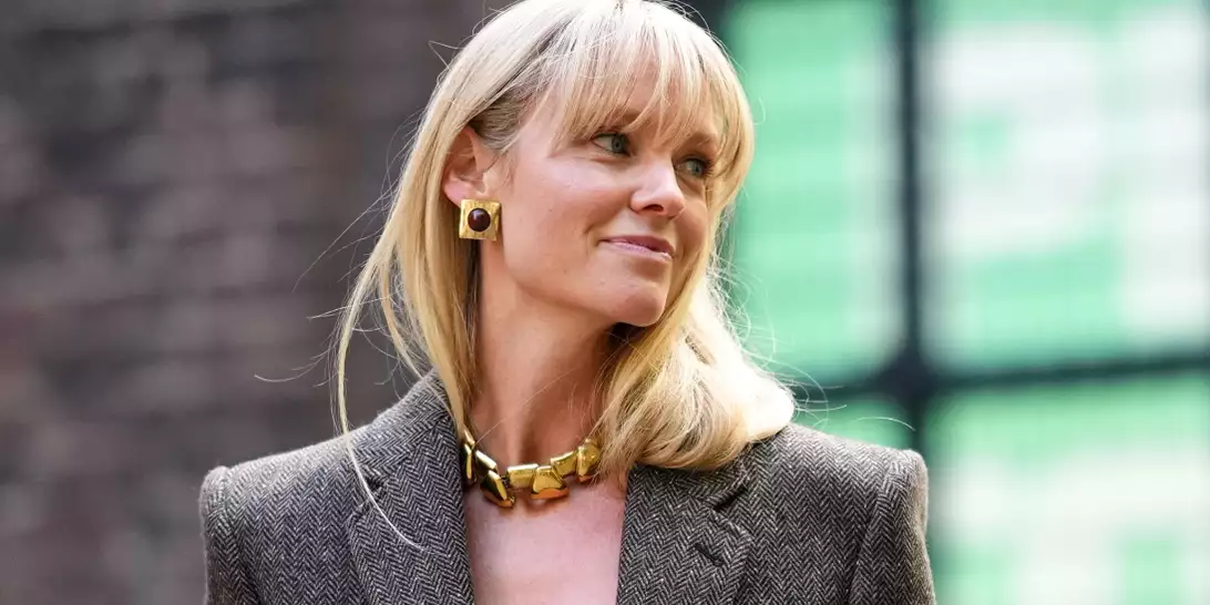 Smooth & Glowy | Τα καλύτερα primers προσώπου για γυναίκες άνω των 50