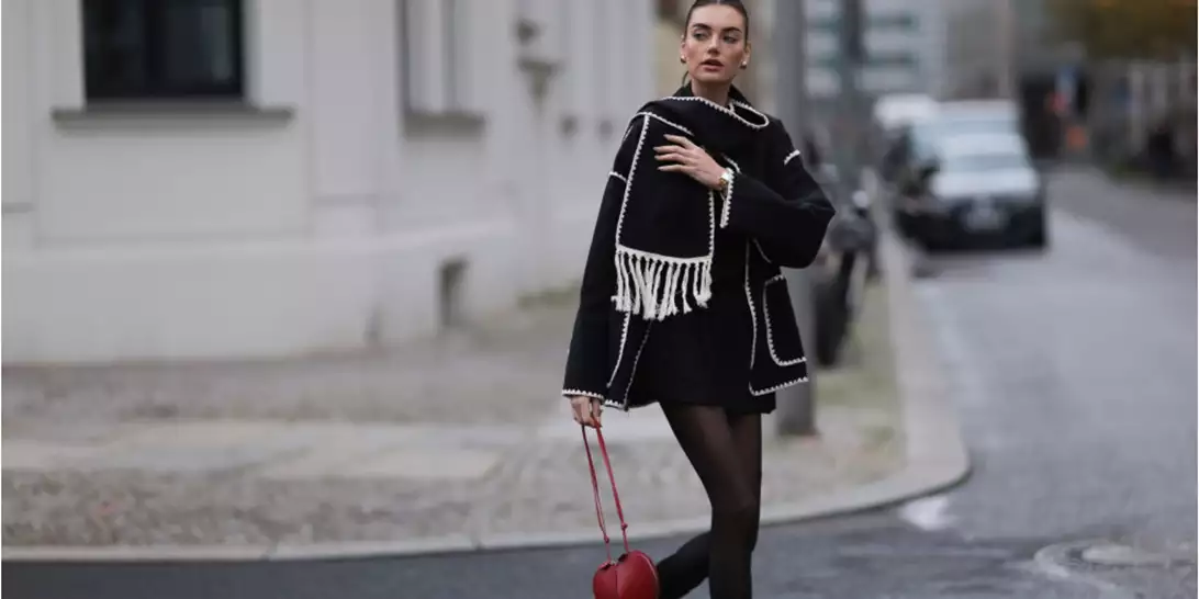 To micro trend των "Scoats" και πώς θα το φορέσετε