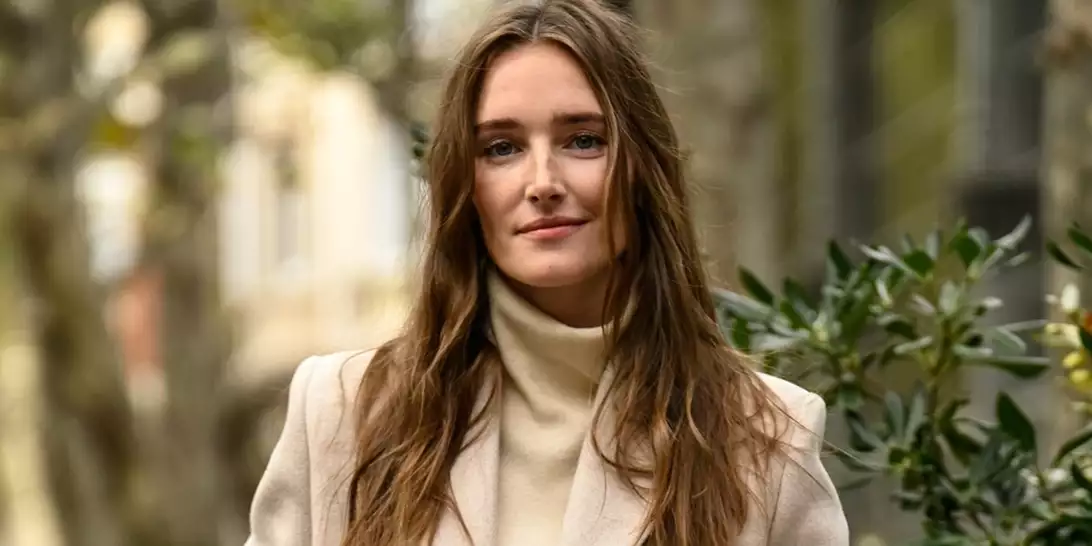 Yoga for hair growth | Οι 3 asanas που θα μακρύνουν τα μαλλιά σας