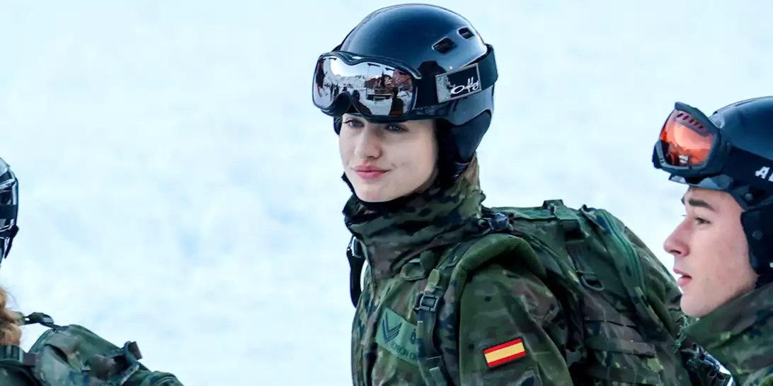 Η Top Gun εποχή για τη Leonor ξεκινά | Έτσι θα είναι η ζωή της μαθαίνοντας να πετάει με μαχητικά αεροσκάφη