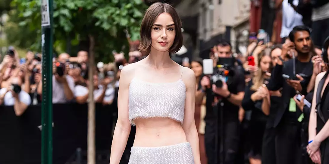 Lily Collins | Η ανορεξική εικόνα στην Εβδομάδα Μόδας της Νέας Υόρκης και οι αντιδράσεις των fans της