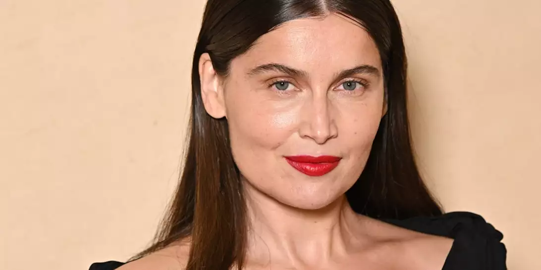 Η συνήθεια που έχει υιοθετήσει η Laetitia Casta και τη βοηθά να διατηρείται fit μετά τα 40