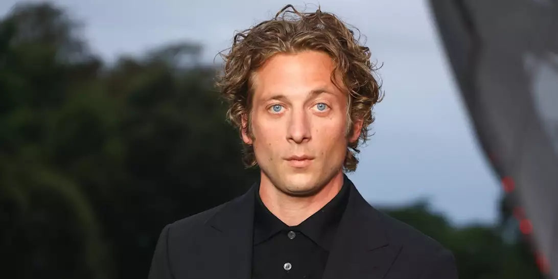 Γιατί ο Jeremy Allen White δεν πήγε στα Emmys 2025 παρά τις 13 υποψηφιότητες του The Bear