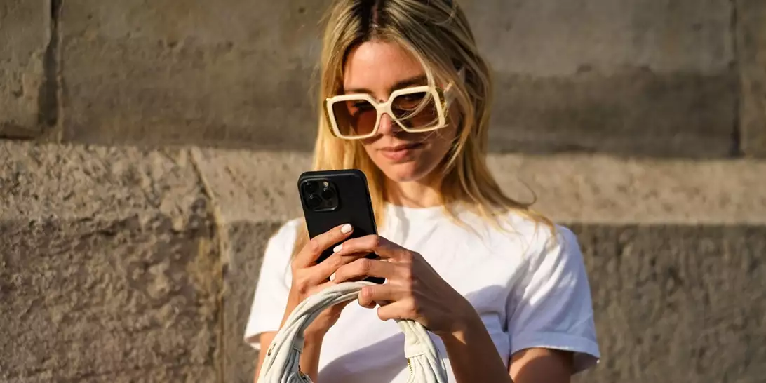 Η τάση νυχιών της άνοιξης που θα κάνει την εμφάνισή σας να δείχνει ακόμα πιο "ακριβή"