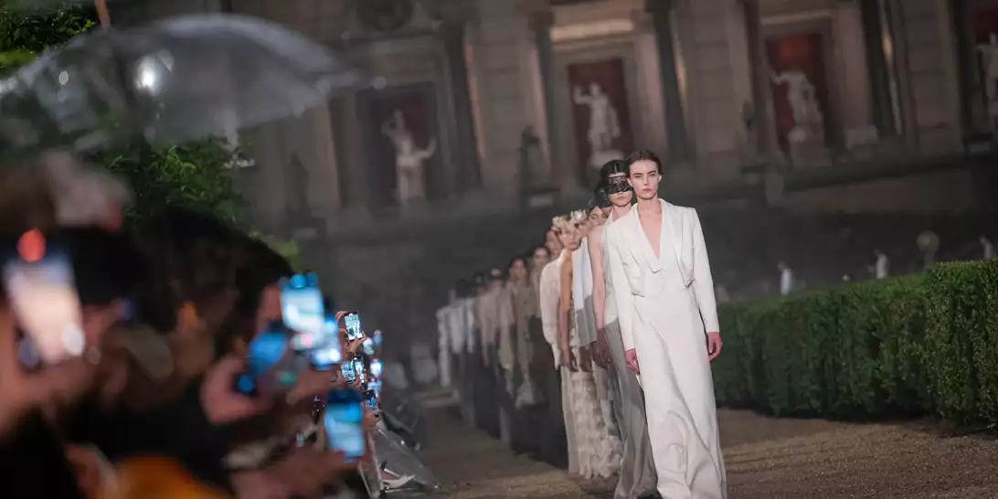 H "bella confusione" της συλλογής Dior Cruise 2026