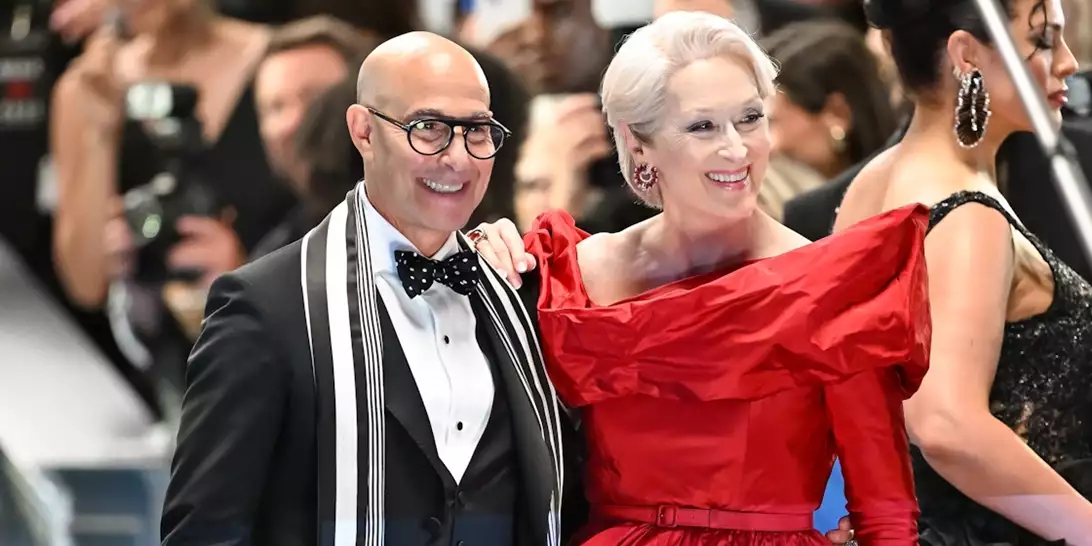 The Devil Wears Prada 2 | Μήπως οι φωτογραφίες από τα γυρίσματα μάς χαλάνε τελικά την έκπληξη;