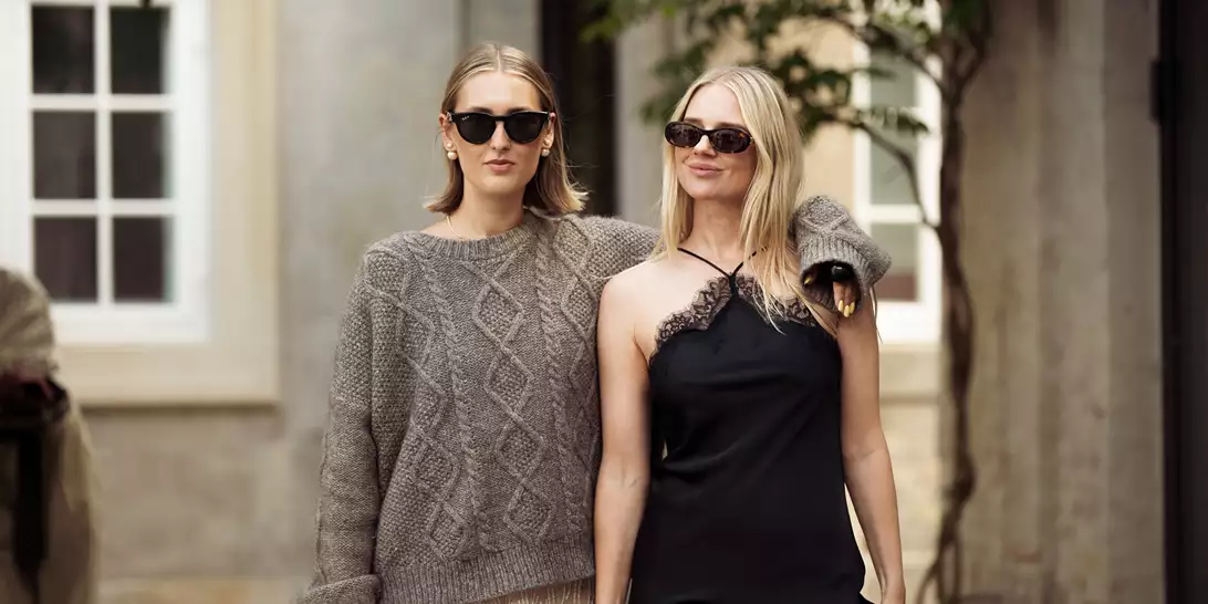 Slip dress layering | Η μεγάλη τάση του φθινοπώρου και πώς θα την υιοθετήσετε στα looks σας