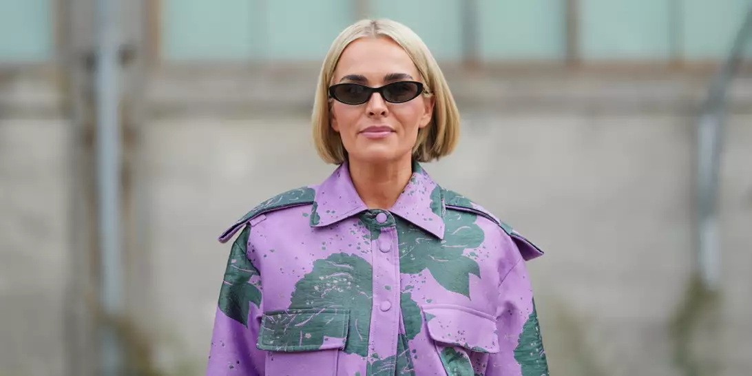 Το κόλπο στο οποίο ορκίζονται οι makeup artists για πιο "γεμάτα" χείλη μετά τα 40