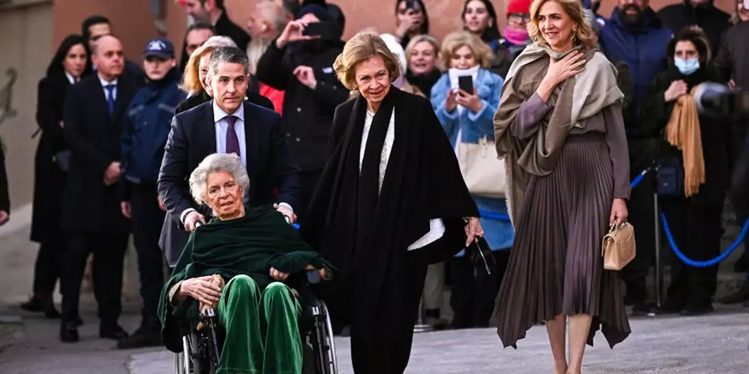 Βασίλισσα Σοφία | Όταν η αδελφή της, Ειρήνη ήταν παράνυμφος στον γάμο της με τον Χουάν Κάρλος