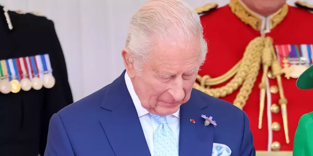 Τι συνέβη στο μάτι του βασιλιά Καρόλου; | Το Παλάτι απαντά μετά τις ανησυχητικές εικόνες