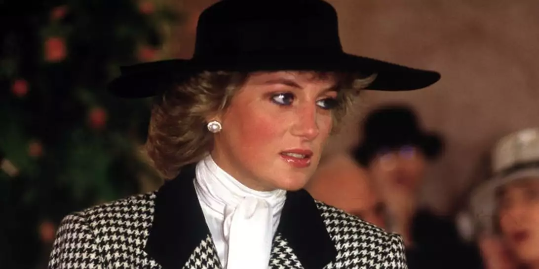 Πριγκίπισσα Diana | Ο εραστής της χαρακτηρίζει "ασυγχώρητη" τη συνέντευξη-βόμβα του Martin Bashir στο BBC