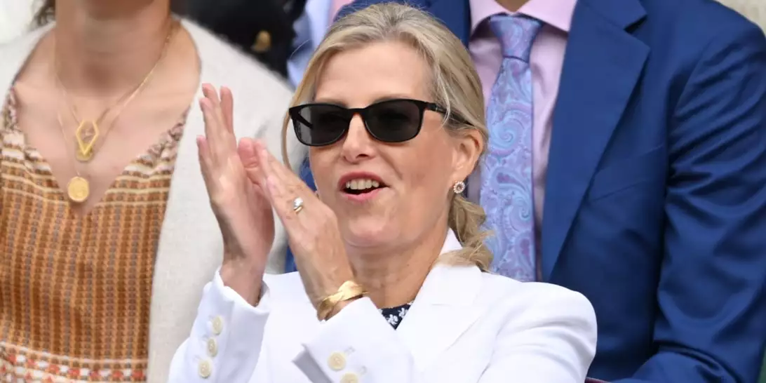 Δούκισσα Sophie | Έτσι "εκδικήθηκε" τη Meghan Markle με τις ευλογίες της βρετανικής βασιλικής οικογένειας