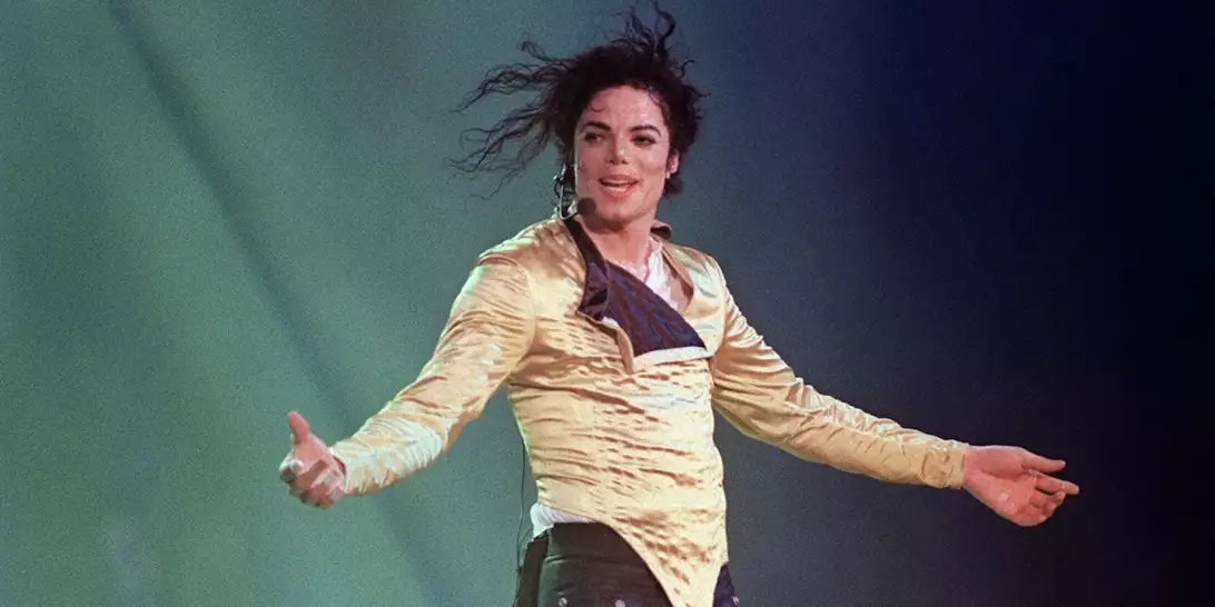 "Τα παιδιά ερωτεύονται την προσωπικότητά μου": Tο ακυκλοφόρητο ηχητικό του Michael Jackson