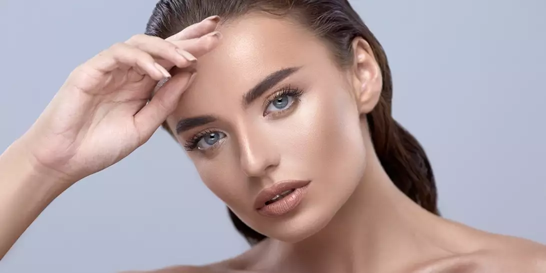 Καφέ κηλίδες | 5 απολεπιστικά προϊόντα για να τις αντιμετωπίσετε άμεσα