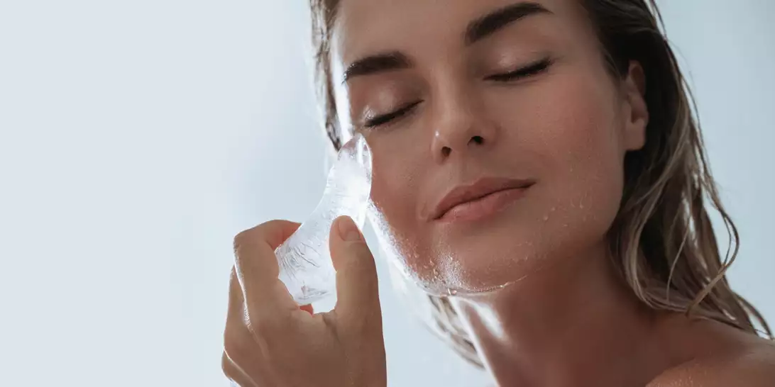 Skin Icing | Κάνει όντως θαύματα ή είναι ακόμα ένα trend;