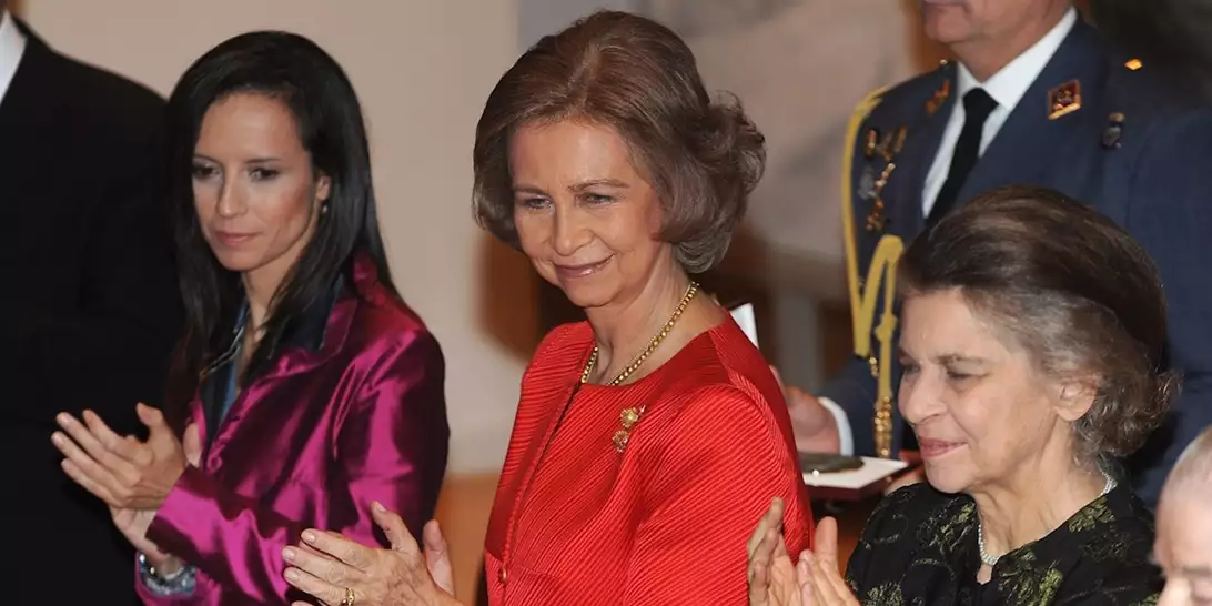 Βασίλισσα Σοφία | Ποια γυναίκα είναι η "σιωπηλή σκιά" της;