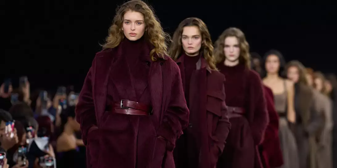 Η Max Mara αφιερώνει την F/W 2025 συλλογή της στο έργο των αδερφών Brontë