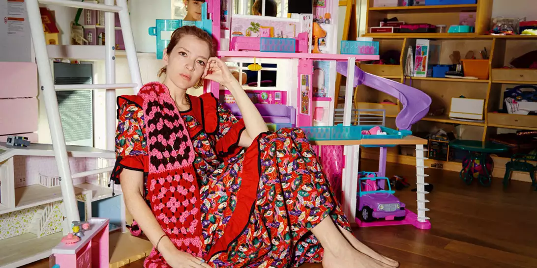 Stylish Homes | Το γεμάτο αντιθέσεις σπίτι της σχεδιάστριας Batsheva Hay