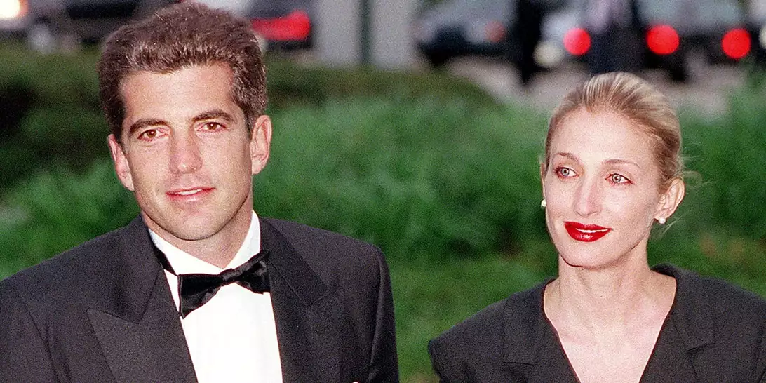 John F. Kennedy Jr. & Carolyn Bessette-Kennedy | Το ρομαντικό love story & το τραγικό τέλος που συγκλόνισε την Αμερική