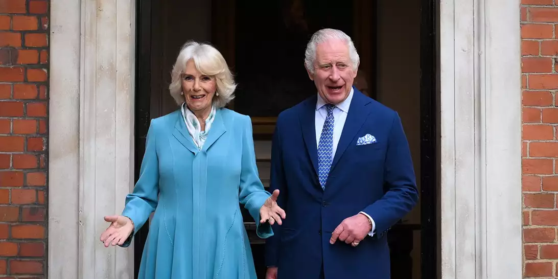 Βασιλιάς Κάρολος - Καμίλα | Τα επίσημα πορτρέτα για την 20ή επέτειο του γάμου τους