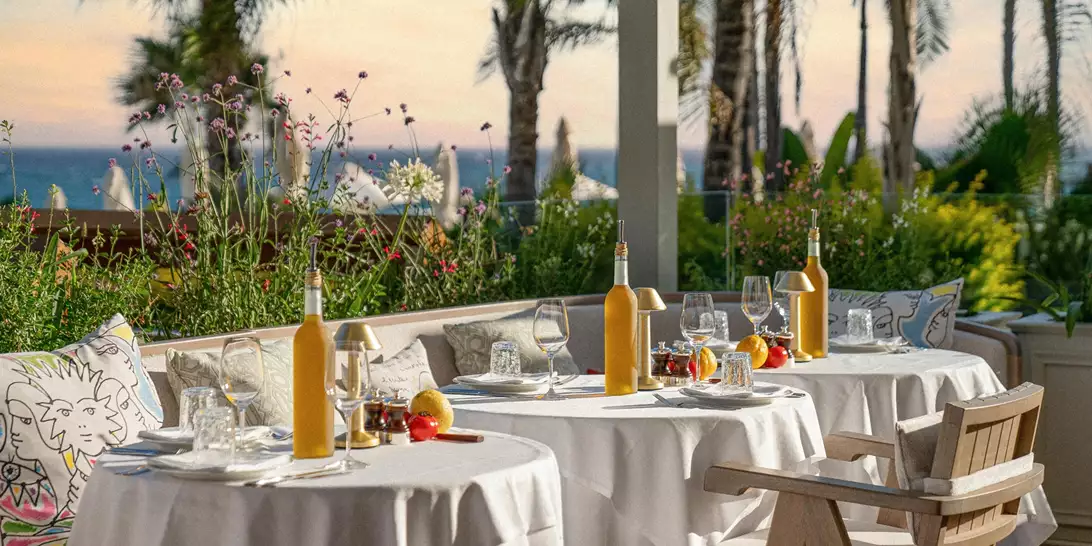 Το La Petite Maison υποδέχεται το καλοκαίρι με ένα μοναδικό πάρτι