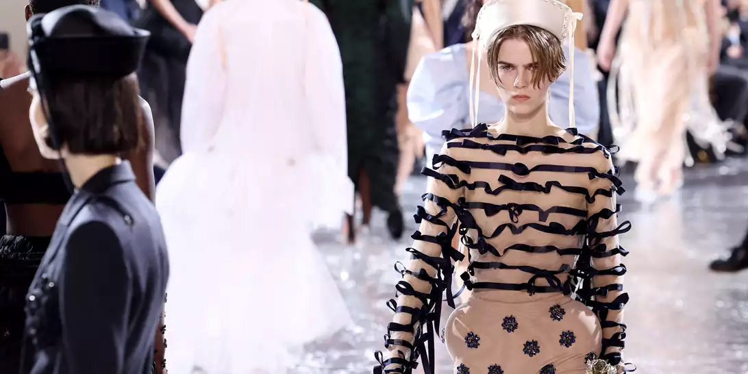 Πώς ο Jean Paul Gaultier κρατά τη μαγεία της haute couture ζωντανή