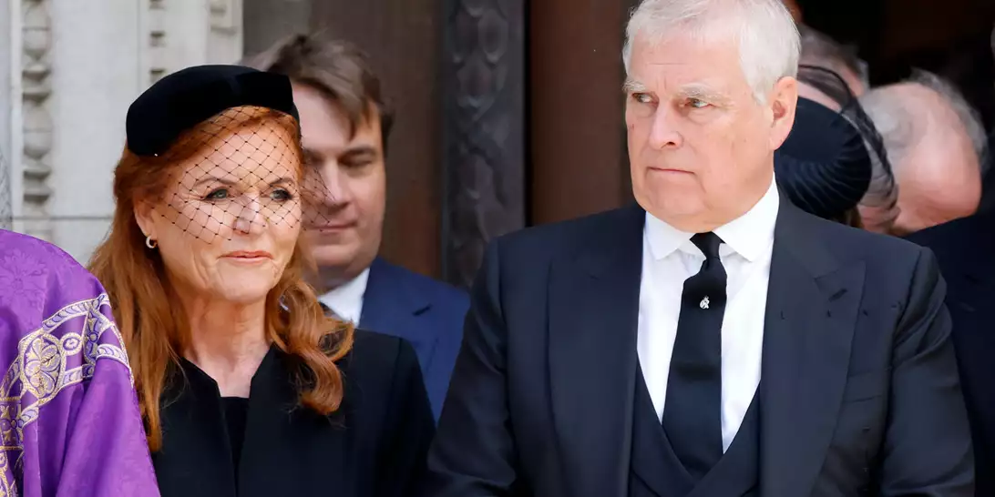 Η νέα μυστική κατοικία του πρίγκιπα Andrew | Ποιοι οι αυστηροί κανόνες της βασίλισσας Ελισάβετ;