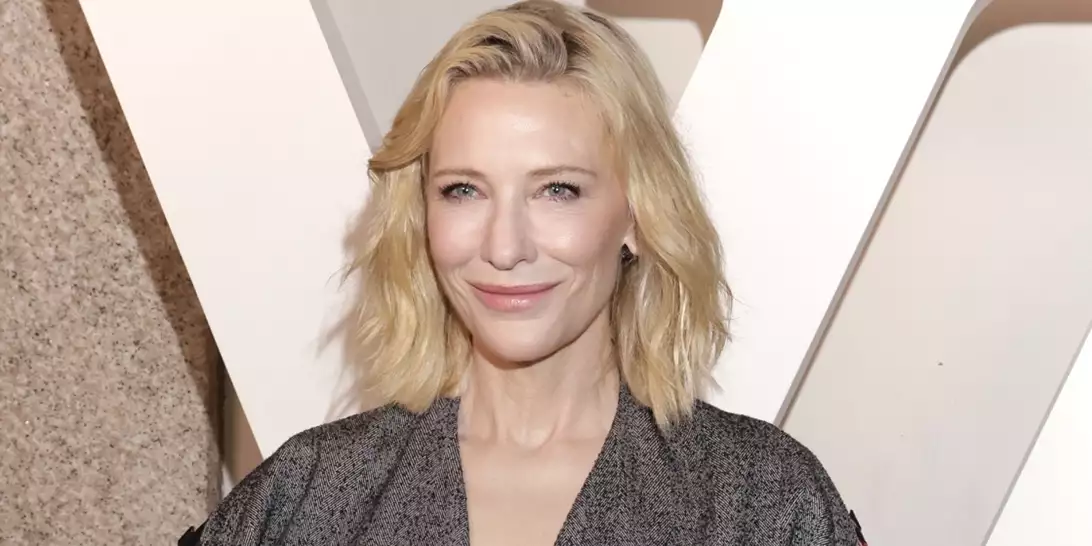 Celebrity Approved | Το απρόσμενο χρώμα μαλλιών που κολακεύει τις γυναίκες άνω των 50