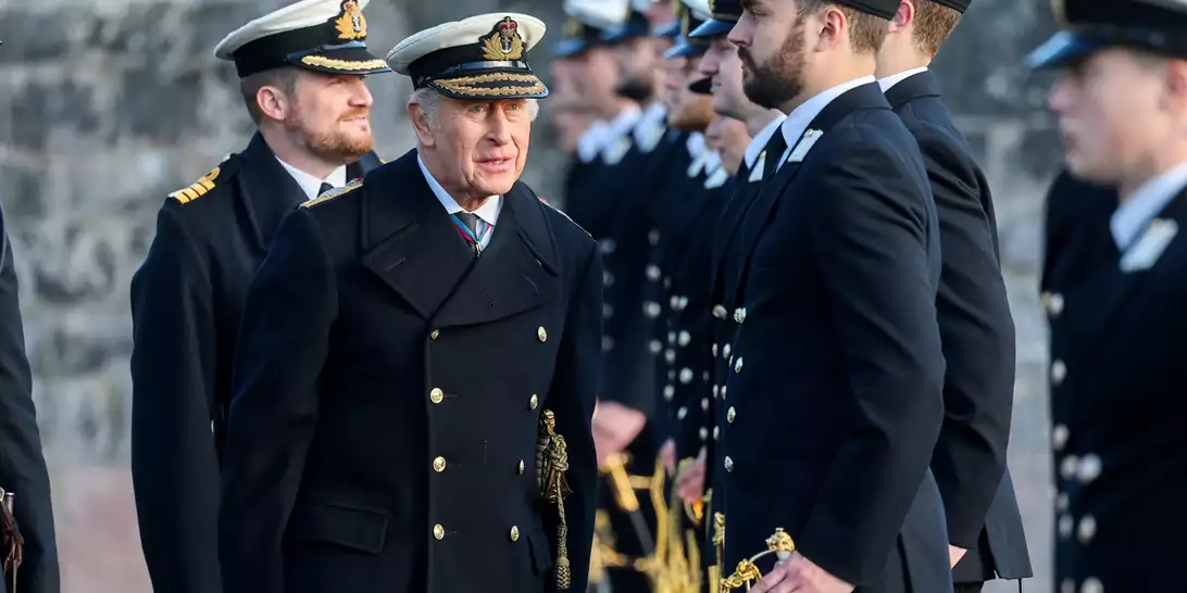 Βασιλιάς Κάρολος | H δημόσια δήλωση στήριξης για την τραγωδία στο Crans Montana της Ελβετίας