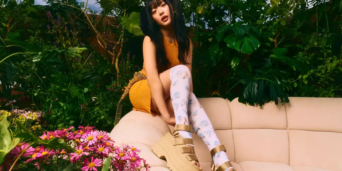 Τα πιο cool πέδιλα του καλοκαιριού έχουν την υπογραφή UGG